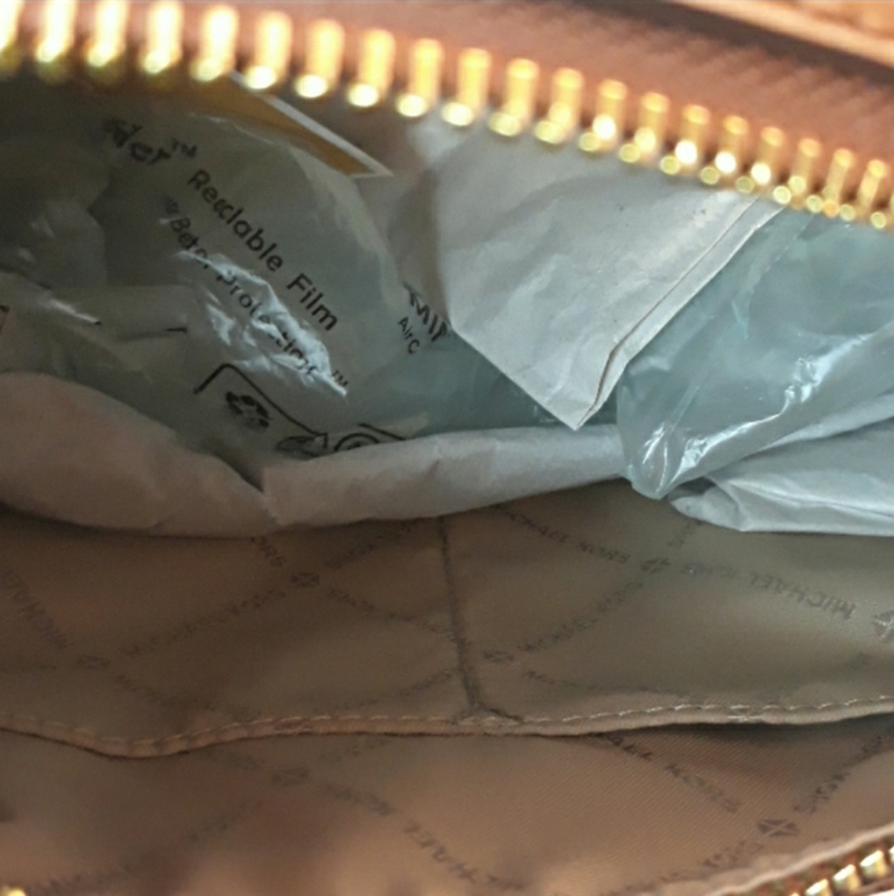 LAST ONE SALE âť—Michael Kors Satchel Brown Signat - Picture 5 of 6